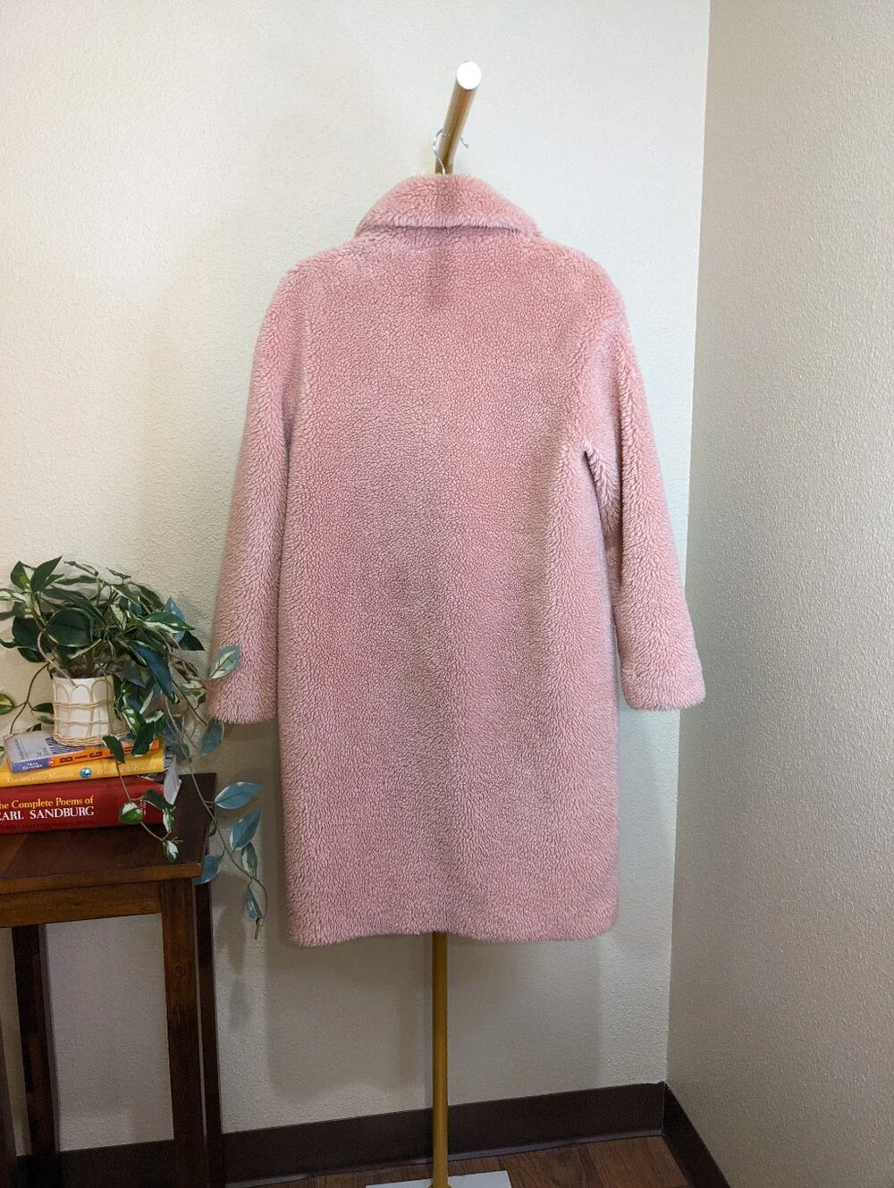 STAND STUDIO Camille Cocoon Teddy Coat Light Pink Faux Fur Designer Quiet Luxury